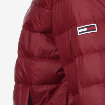 Tommy Jeans Tussenjas in Rood