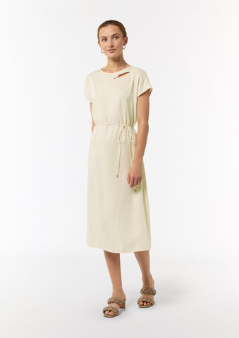 Robe COMMA en beige