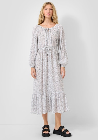 QS - Vestido em bege: frente