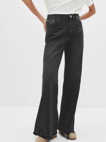 Evazați Jeans de la Pull&Bear pe negru: față