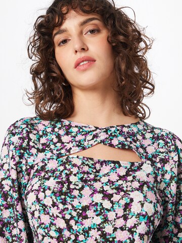 VERO MODA - Blusa 'INGA' em mistura de cores