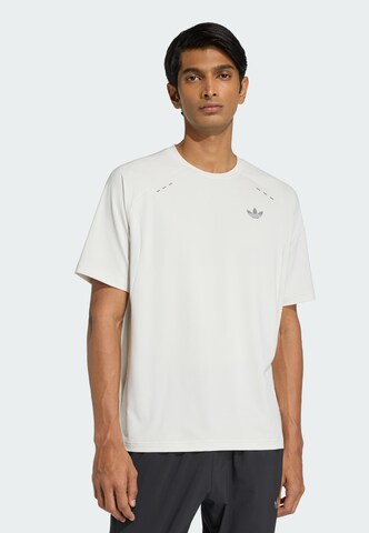ADIDAS ORIGINALS - Camisa 'Essentials' em branco: frente