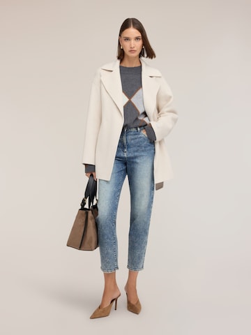 Cappotto invernale di MOTIVI in bianco