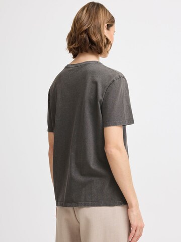 b.young T-Shirt 'Solko' in Braun
