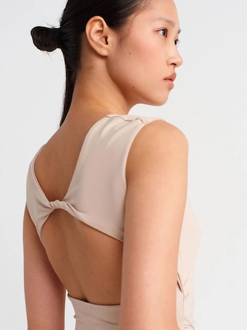 Dilvin Top in Beige