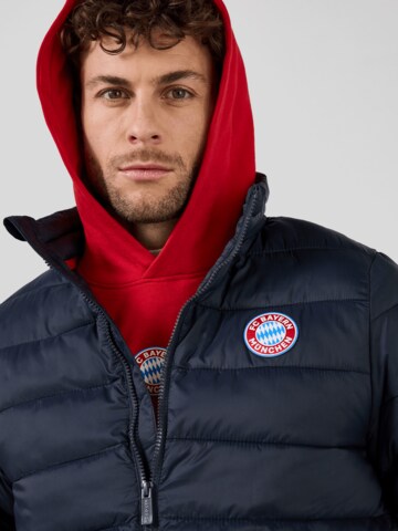 FC BAYERN MÜNCHEN Between-Season Jacket in Blue