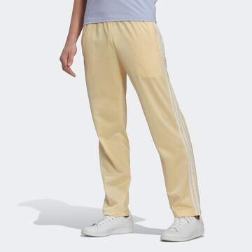 ADIDAS ORIGINALS Regular Trousers 'Straight' in Yellow: front