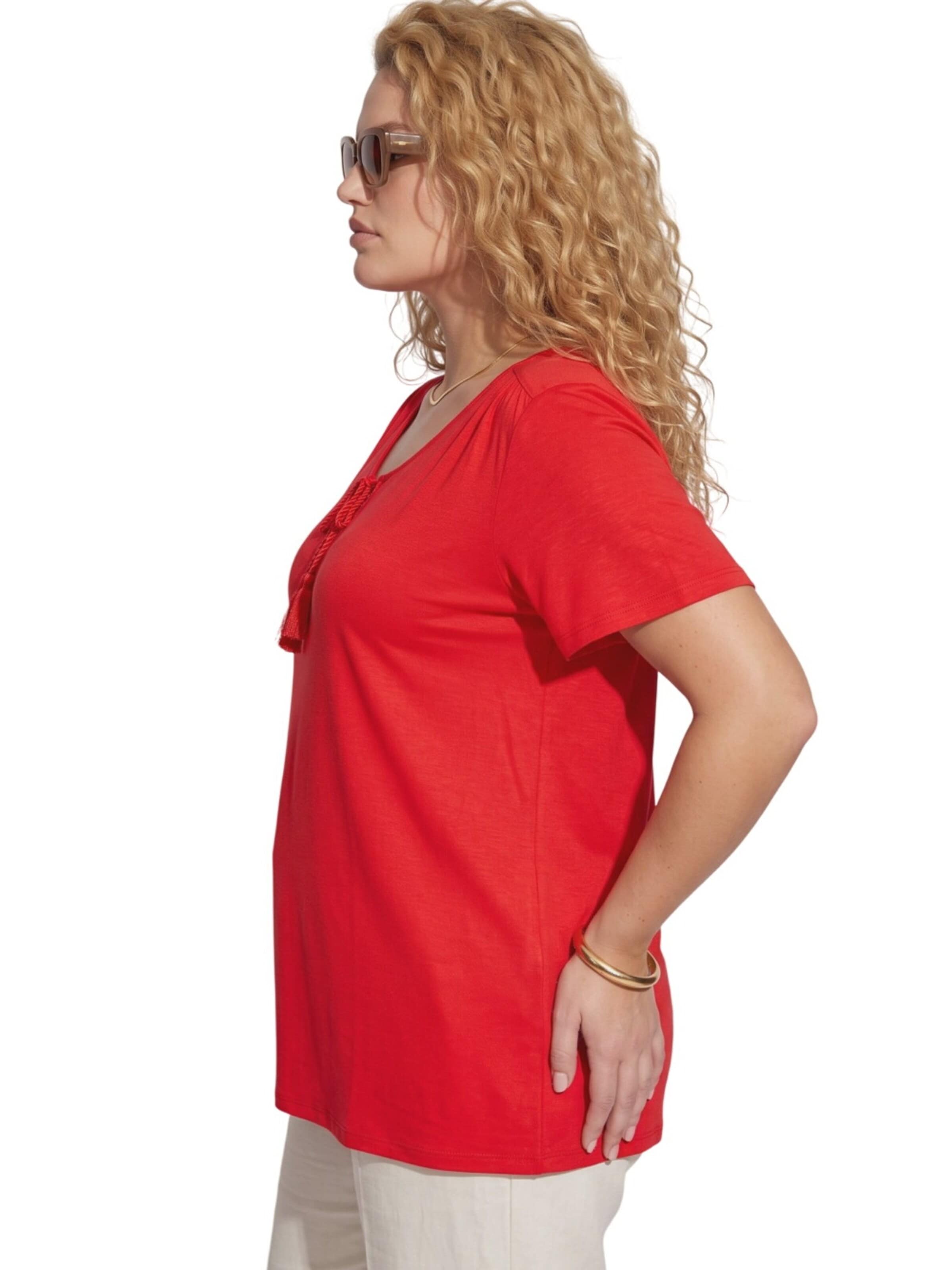 Shape Of You Blouse in Rood