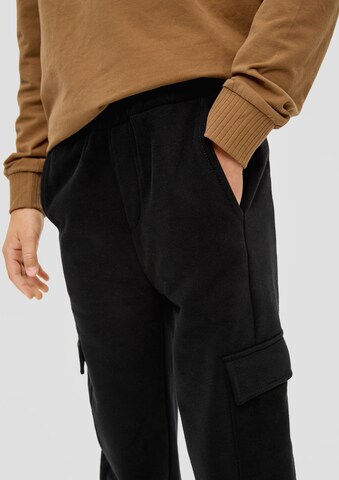 s.Oliver Loose fit Trousers in Black