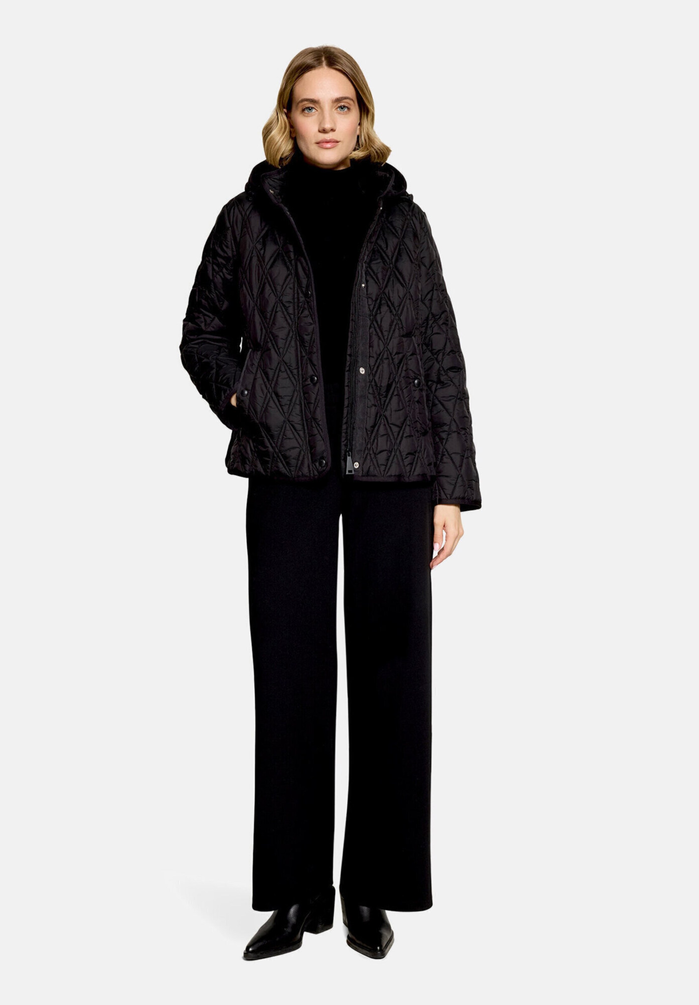 Betty Barclay Outdoorjacke mit abnehmbarer Kapuze in Schwarz
