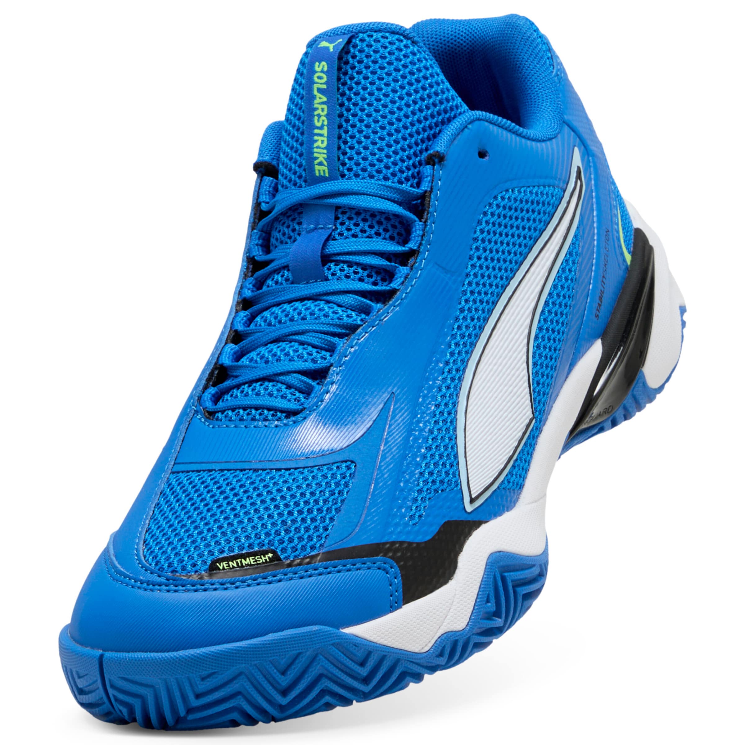 PUMA Athletic Shoes in Blue