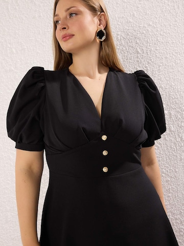 Trendyol Curve Ruha - fekete