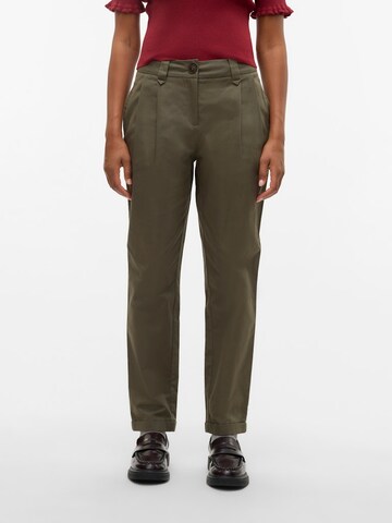 VERO MODA Tapered Pleat-front trousers in Green: front