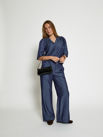 Camicia da donna 'Levana' di minus in blu
