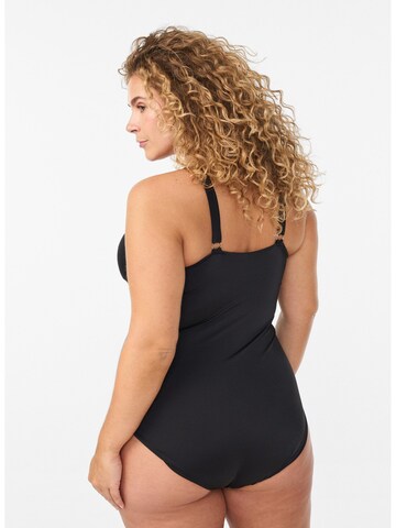 Swim by Zizzi Бюстгальтер под футболку Купальник в Черный