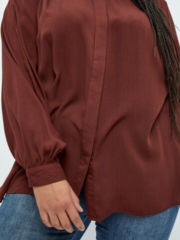 Camicia da donna 'Hayden' di Peppercorn in marrone