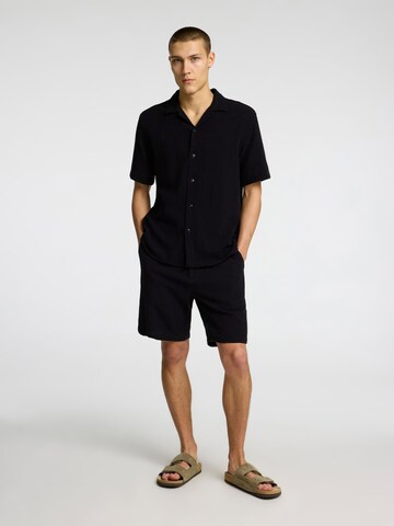 SELECTED HOMME Comfort Fit Skjorte 'SLHSal' i sort