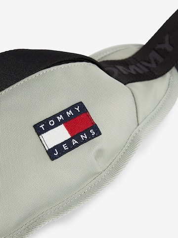 Tommy Jeans Gürteltasche 'Essential Repeat' in Grün