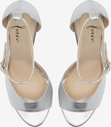 faina Strap Sandals in Silver