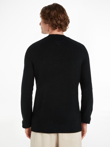 Tommy Jeans Sweater in Black