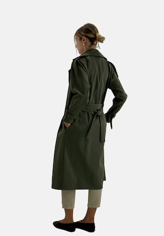 Manteau mi-saison Elara en vert