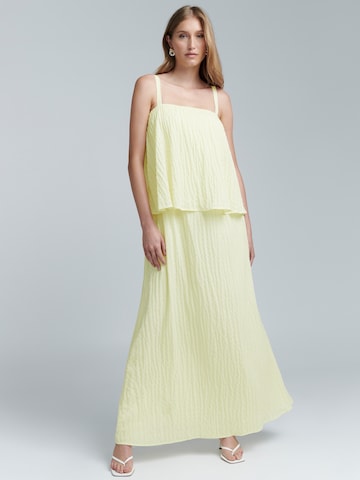 Robe 'Nora' BWLDR en jaune