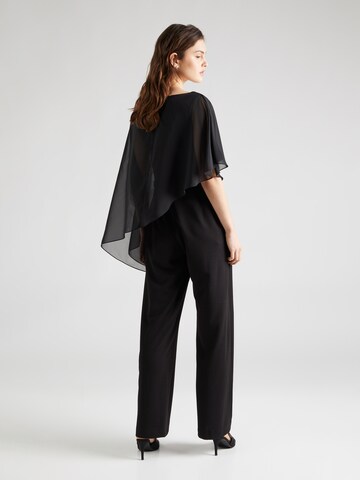 SWING Jumpsuit in Schwarz