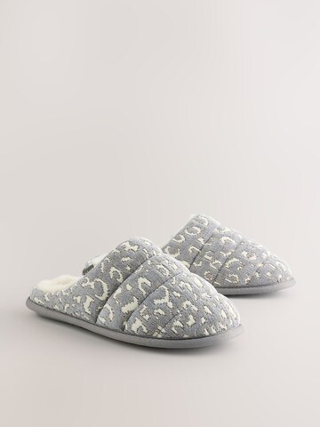 Pantoufle Next en gris