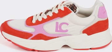 Lola Casademunt Matalavartiset tennarit värissä punainen: etupuoli