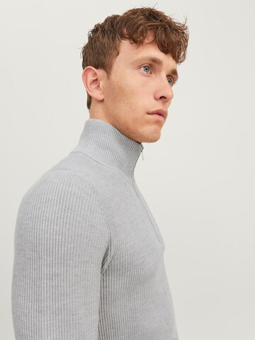 JACK & JONES - Pullover 'Perfect' em cinzento