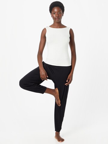 CURARE Yogawear Športni top 'Flow' | bela barva