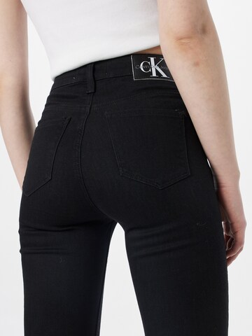 Calvin Klein Jeans - Skinny Calças de ganga em preto