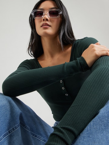 PIECES Shirt 'PCKITTE' in Green