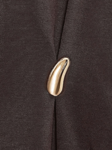 Maglietta 'T-Shirts' di Dilvin in marrone
