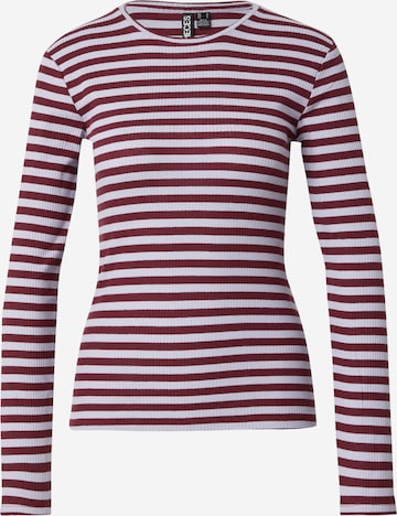 sarkans PIECES T-Krekls 'PCRUKA': no priekšpuses