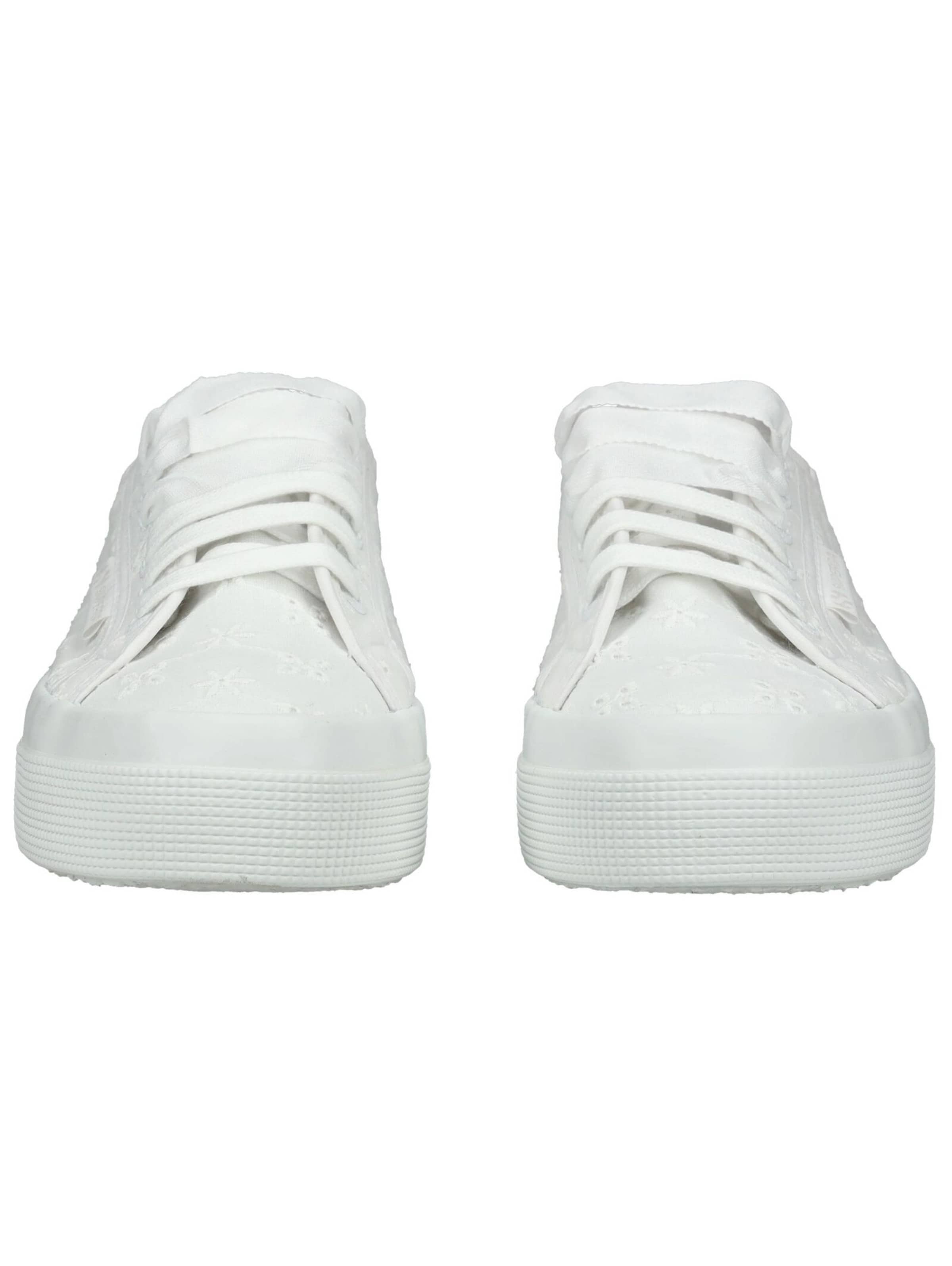 SUPERGA Sneakers in White