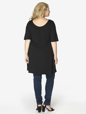 Yoek Shirt 'LIEKE' in Black