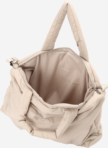 Calvin Klein Jeans Shopper 'PUFFY AOP XL' in Grau