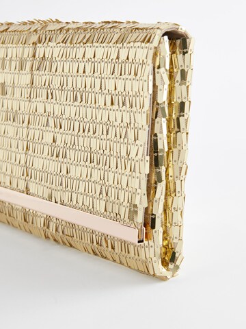 Next Clutch in Gold