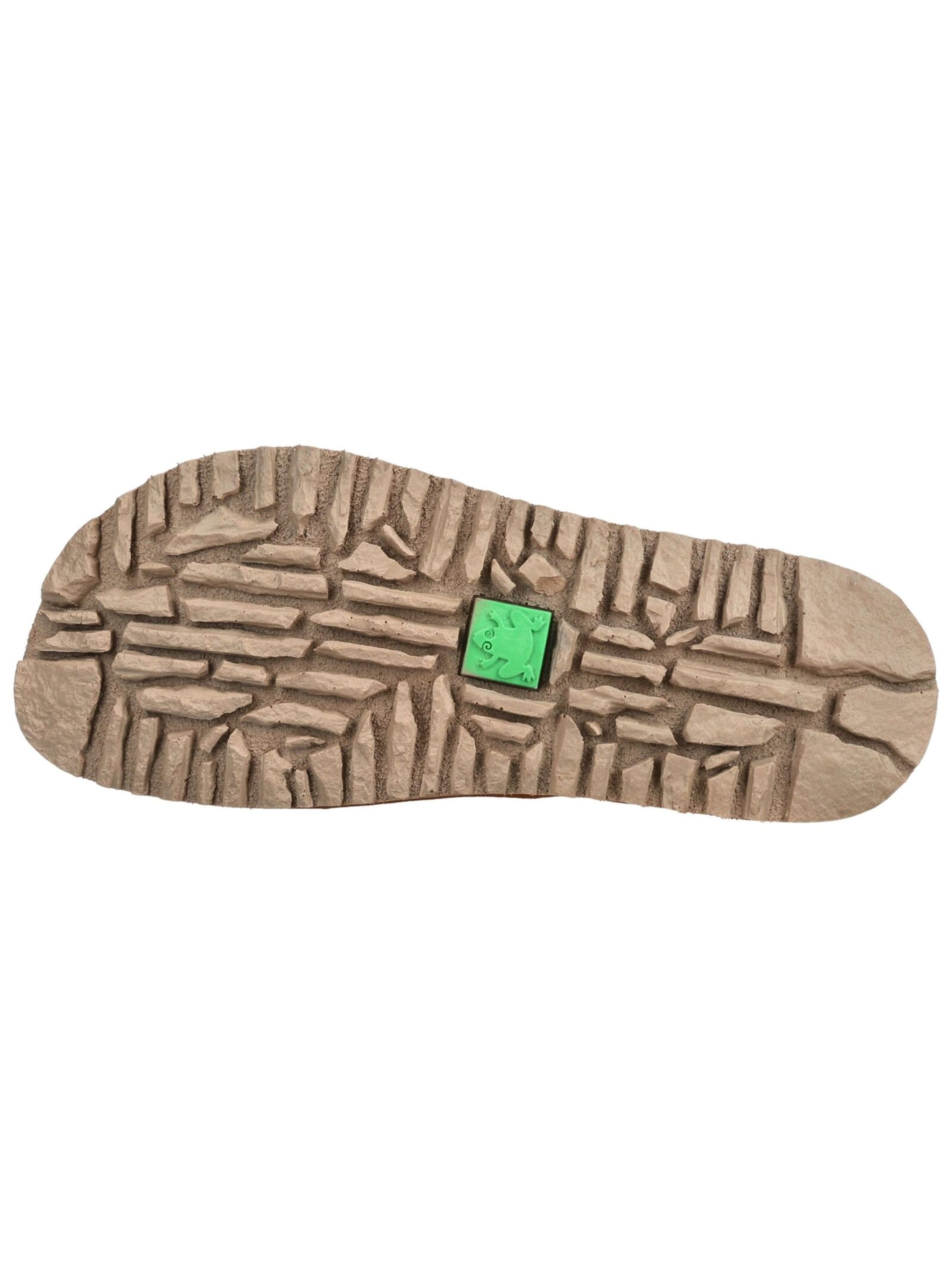 EL NATURALISTA Chukka Boots in Bruin