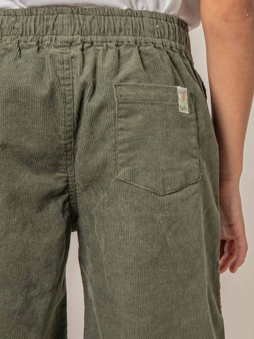 Loosefit Pantalon 'Raulo' Deeluxe en vert