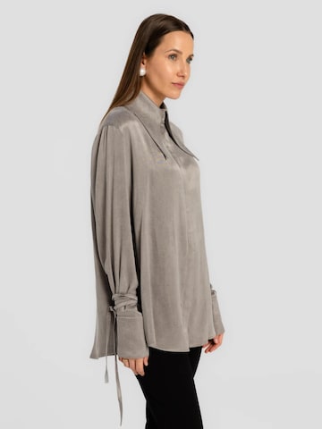 mandragora Blouse 'Vena' in Grijs