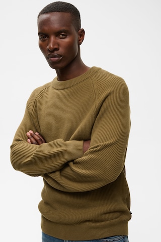 Matinique Sweater in Brown