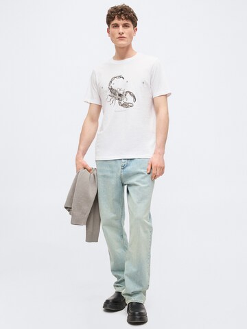 Tricou 'Discorb' de la HUGO pe alb