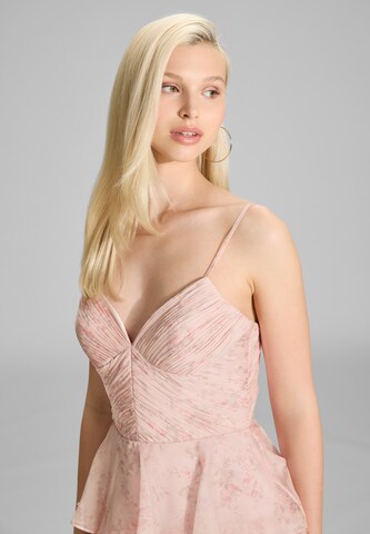 HEY KYLA Kleid in Pink