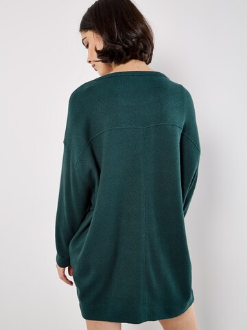 Robe ' ' Apricot en vert
