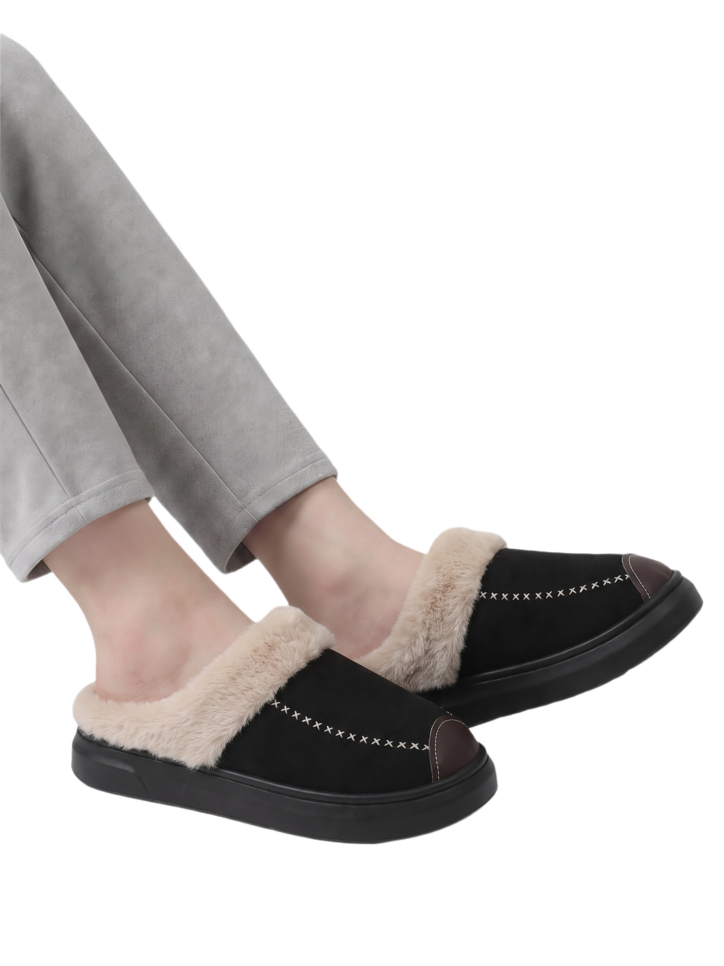 BONVERANO Slippers in Black