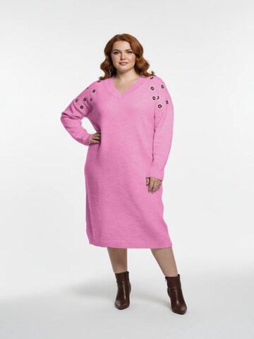 Shape Of You Kleid in Pink