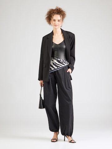 ABOUT YOU - Camisa body 'Thekla' em preto