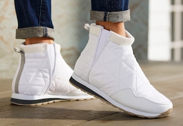 LASCANA Ankle Boots in White: front
